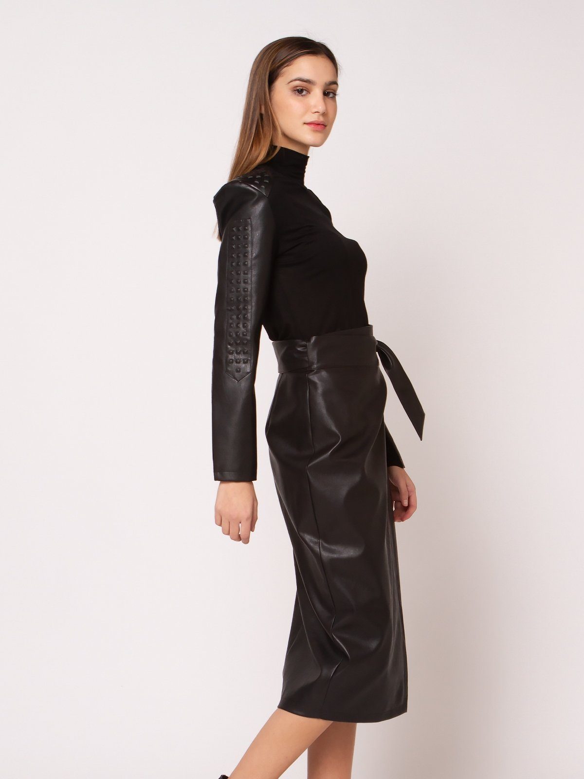 Gracia pleated clearance leather skirt