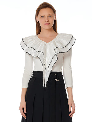 Gracia Ruffle Decoration on the neck Long Sleeves Top